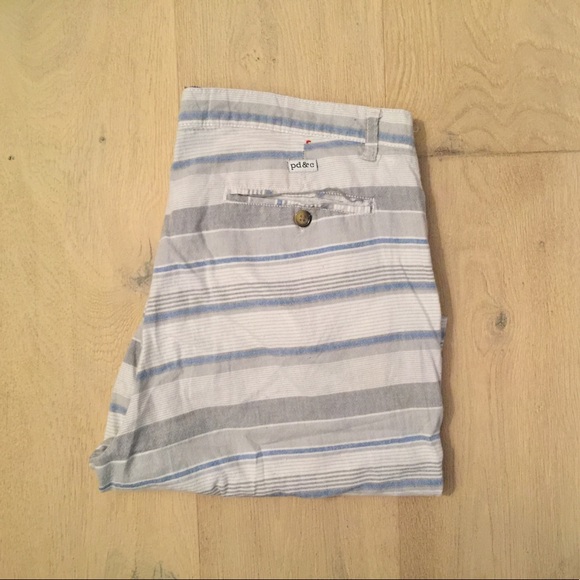 Men’s striped white shorts - Picture 3 of 4